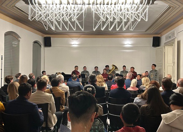 Concert Voices of Formosa: Harmonies of Hakka Bayin and Brass